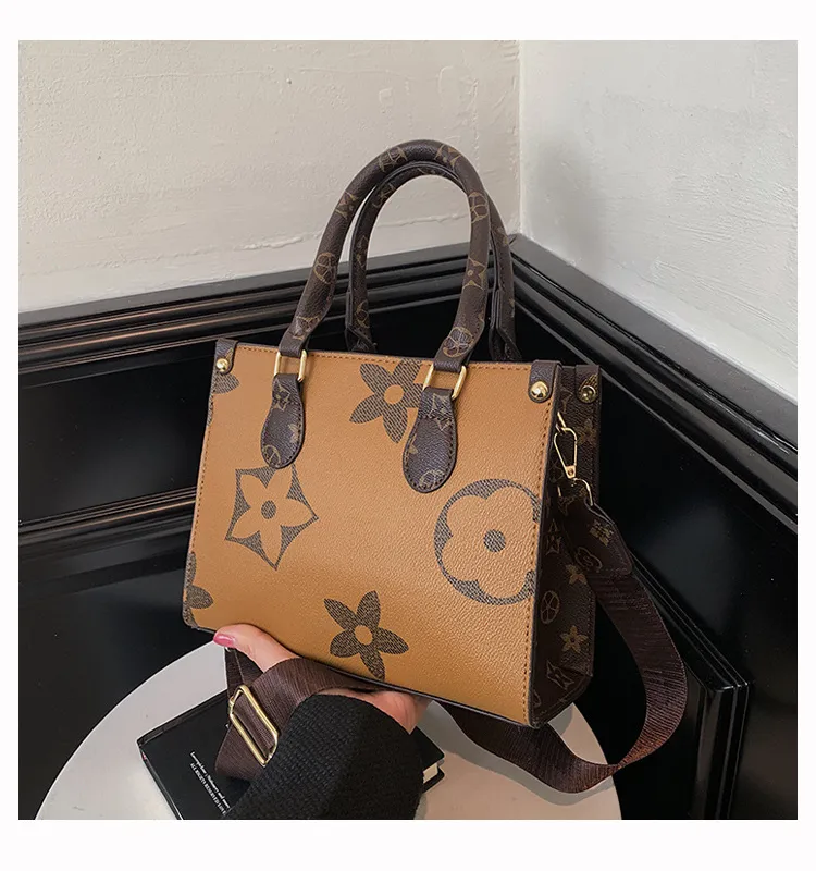 Carteras con diferentes tonalidades