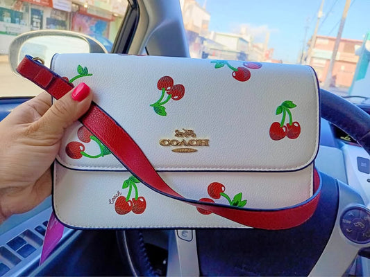 Cartera con Cherry